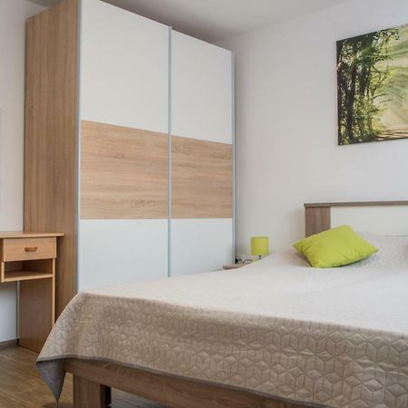 Apartment Vir Karlovac Eksteriør bilde
