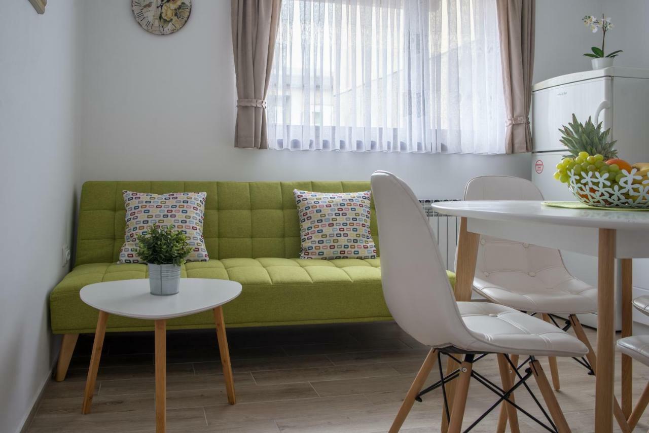 Apartment Vir Karlovac Eksteriør bilde