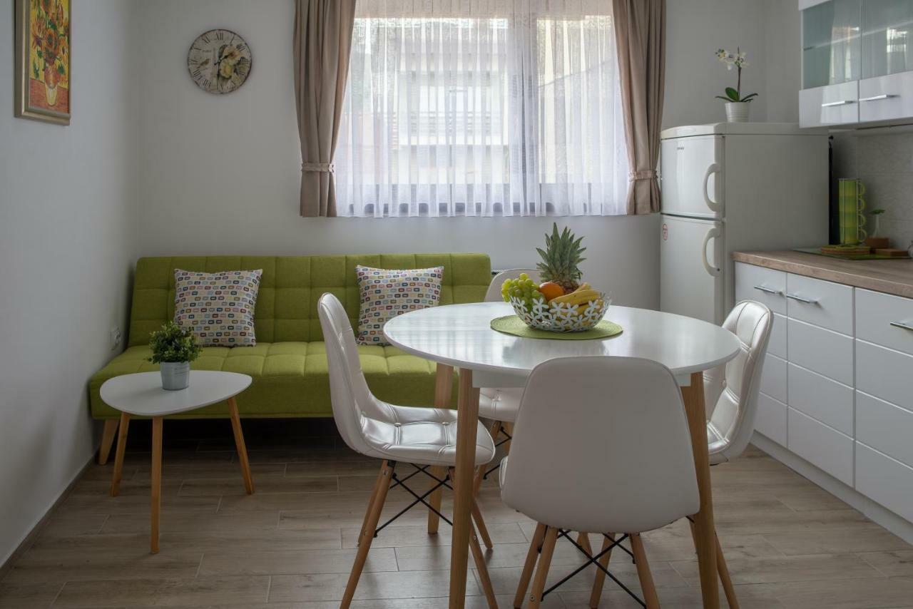 Apartment Vir Karlovac Eksteriør bilde